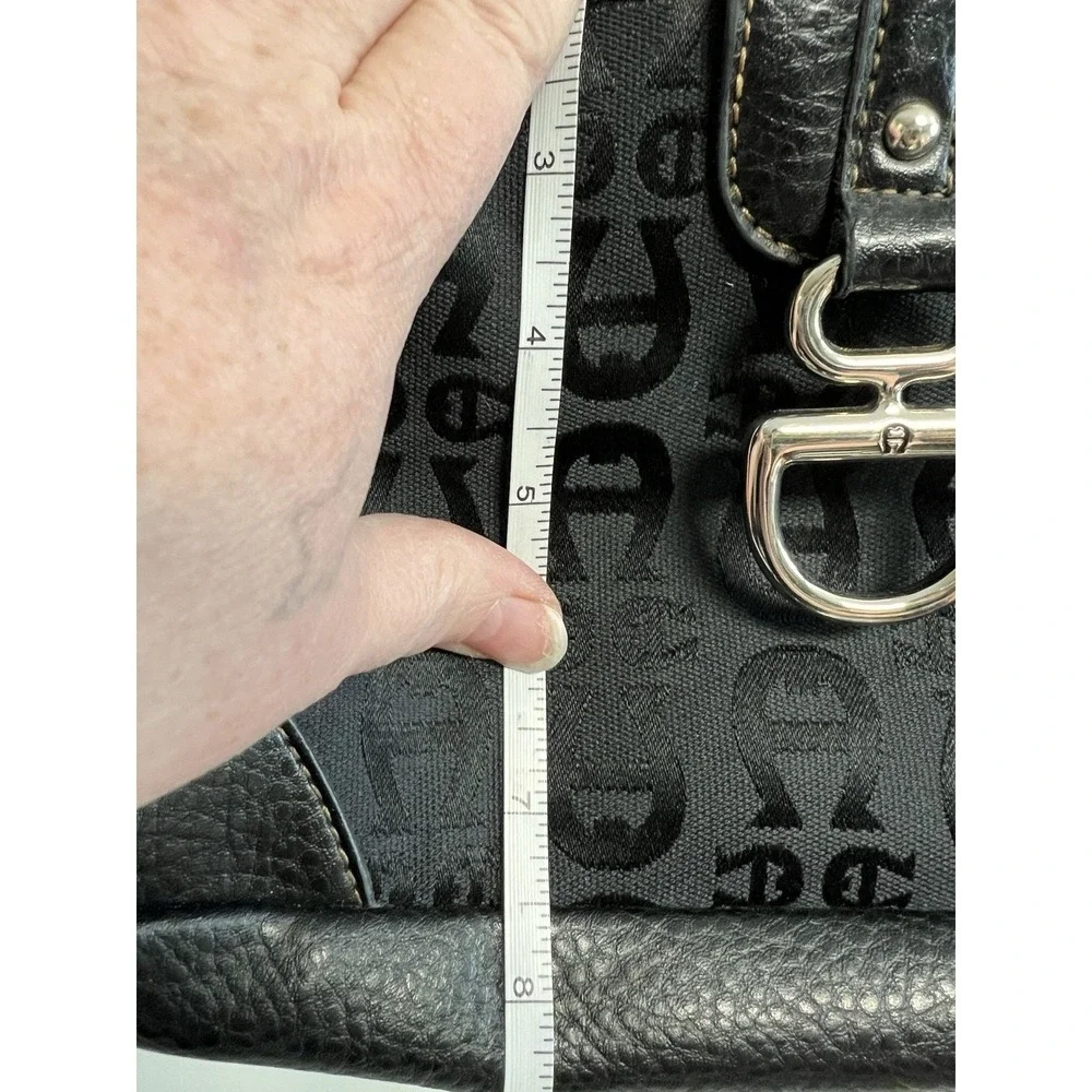 Aigner Black Logo Canvas Leather Trim Strap Shoulder Handbag Retro‎ Classic
